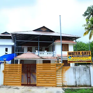 https://water-gate-tourist-home-and-resorts.kerala-hotels.net
