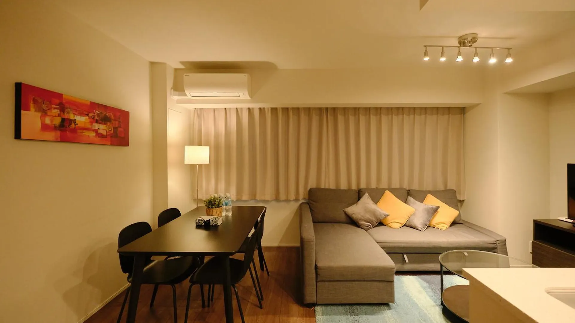 Apartment Hiz Hotel Ginza Tokyo Japan