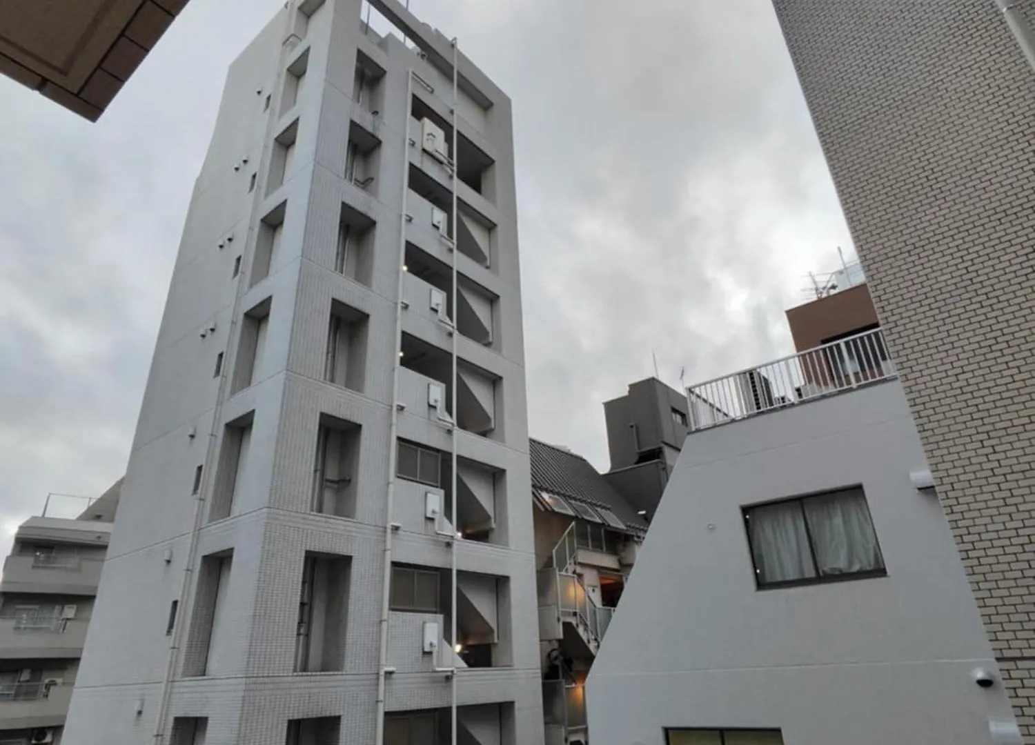 Hiz Hotel Ginza Tokyo 0*,